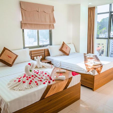 Ruby Hotel Cat Ba Dong Khe Sau Exteriör bild