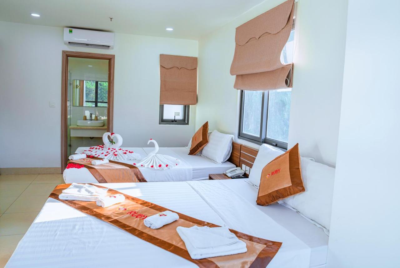 Ruby Hotel Cat Ba Dong Khe Sau Exteriör bild